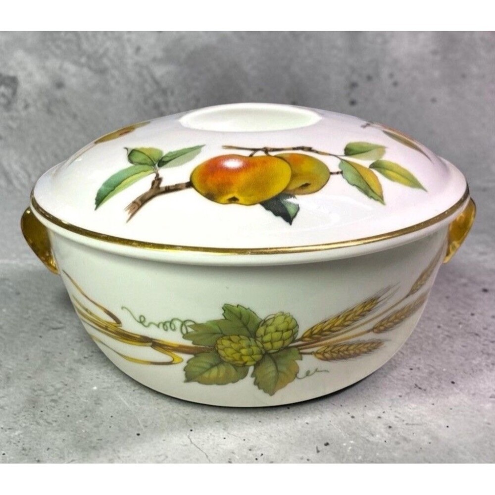 Vintage Royal Worcester Evesham Gold 1.5 Qt Covered Casserole Vegetable Dish